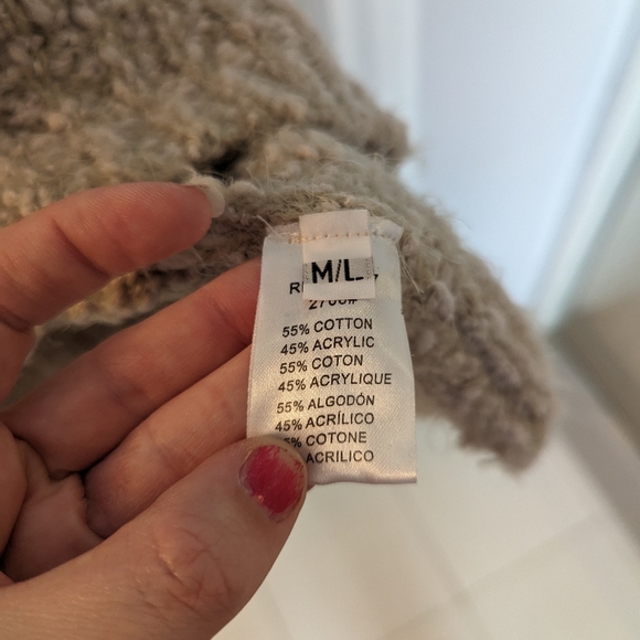 Ya ya & co sweater - Picture 3 of 3